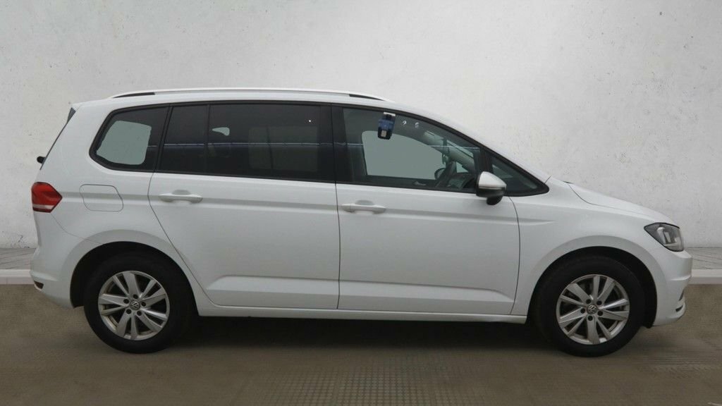 Volkswagen Touran 1.5L Se Family White #6