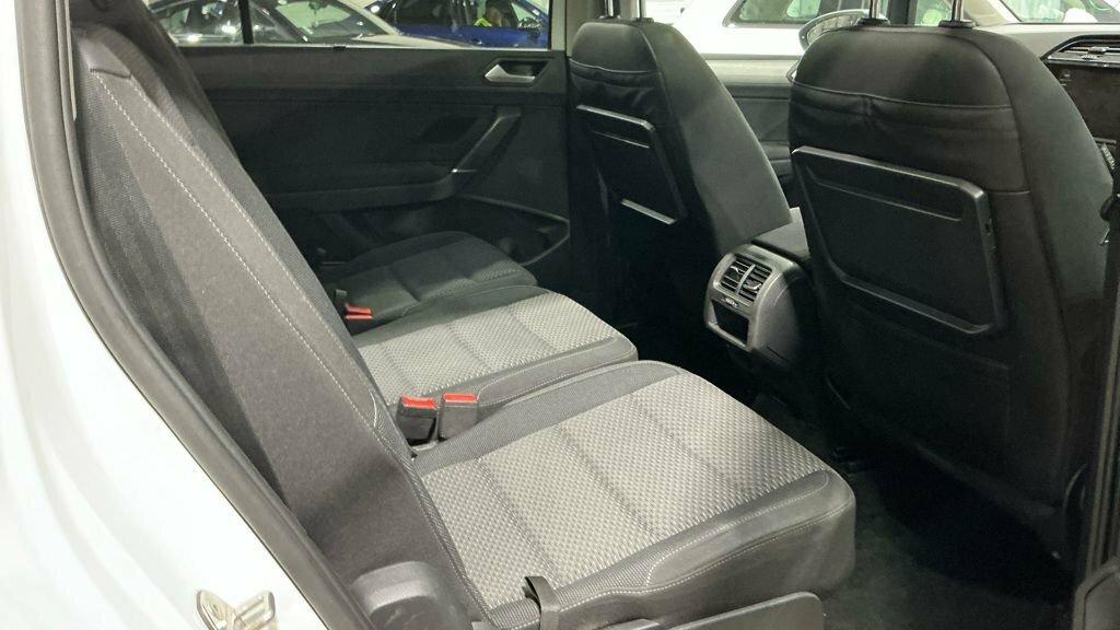 Volkswagen Touran Mpv Grey #7