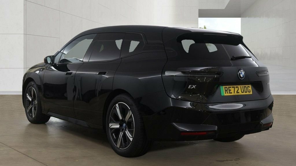 BMW iX Suv Black #4
