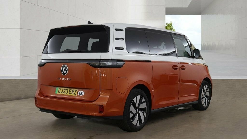 Volkswagen ID.Buzz Mpv White #5
