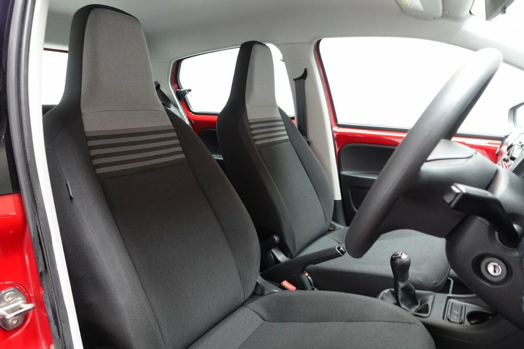 Volkswagen Up 1L Move Up Red #3