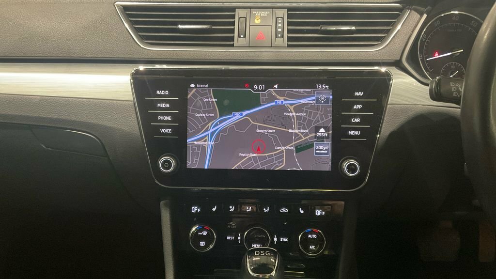 Skoda Superb 1.5L Se Technology Grey #2