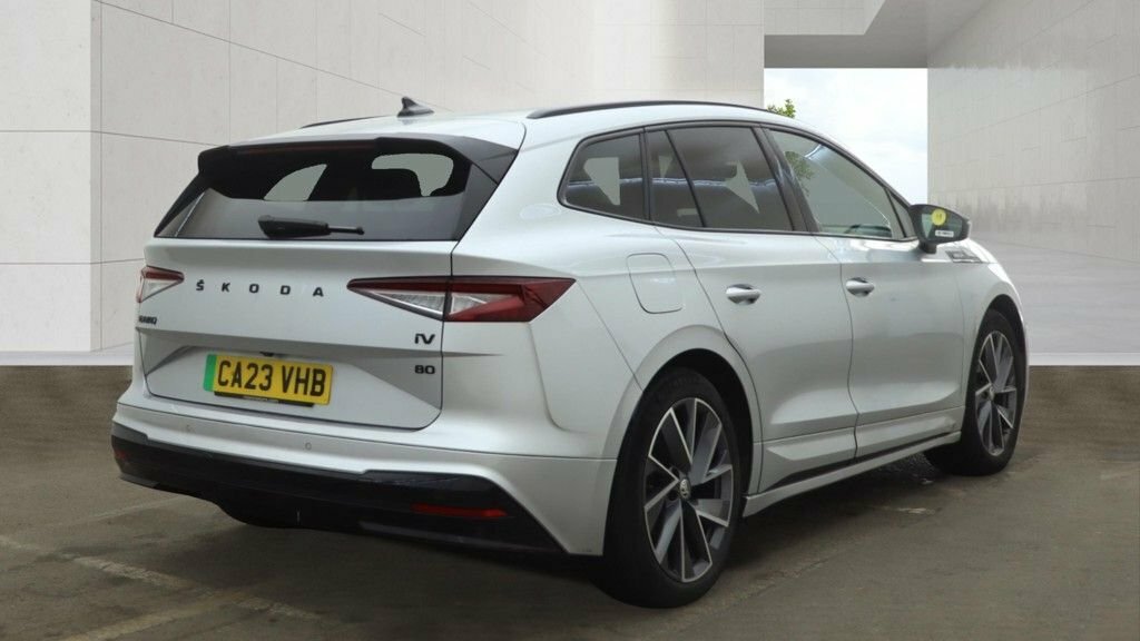 Skoda ENYAQ Suv Silver #5