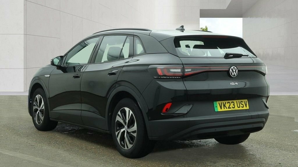 Volkswagen ID.4 Suv Black #3