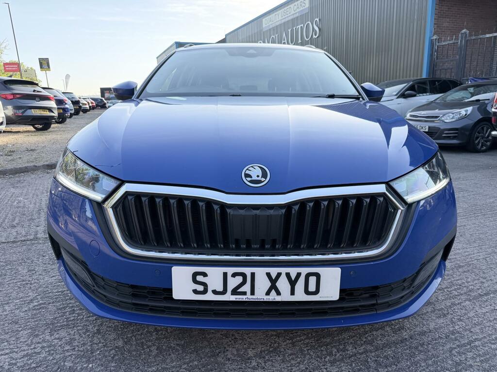 Skoda Octavia 2.0 Tdi Se Technology Estate Eur SJ21XYO Blue #2