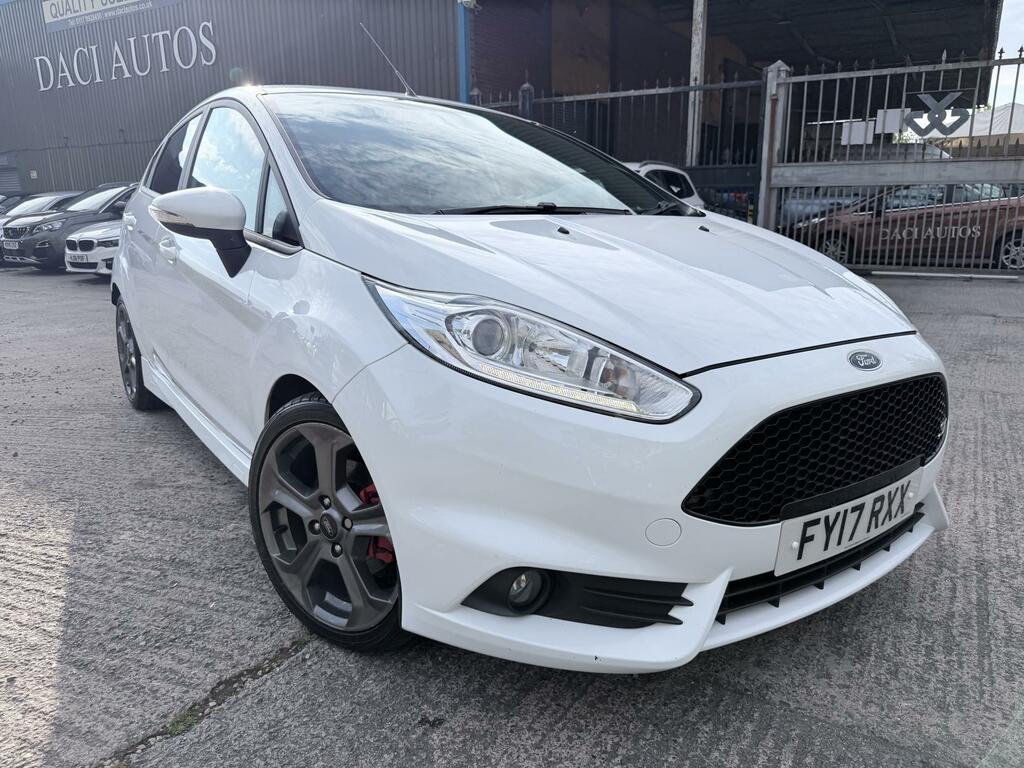 Ford Fiesta 1.6T Ecoboost St-2 Hatchback Eur FY17RXX White