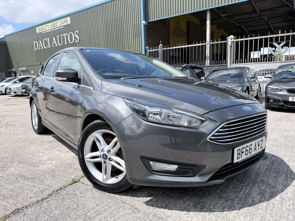 Ford Focus 1.0T Ecoboost Zetec Hatchback Eu Grey