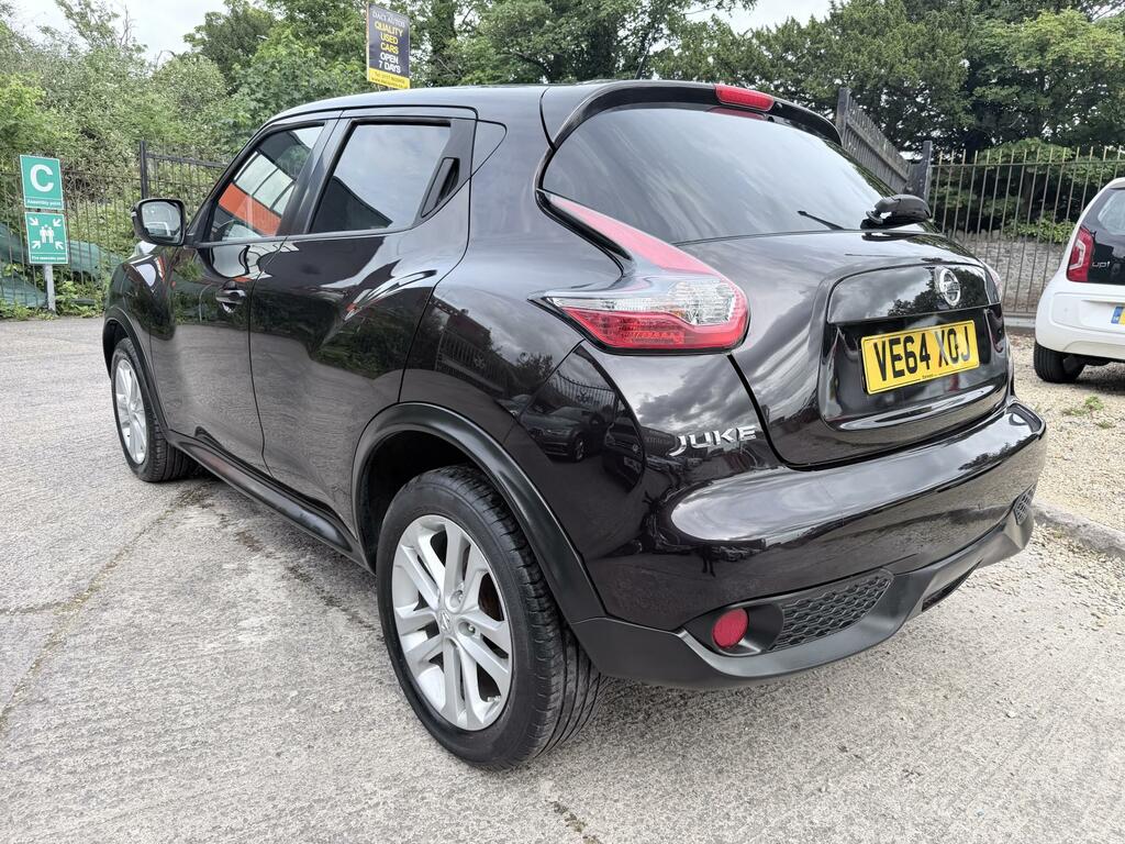 Nissan Juke Acenta Premium Black #4