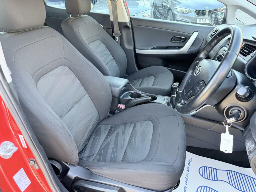 Kia Ceed 1.4 Crdi Vr7 Euro 5 White #10