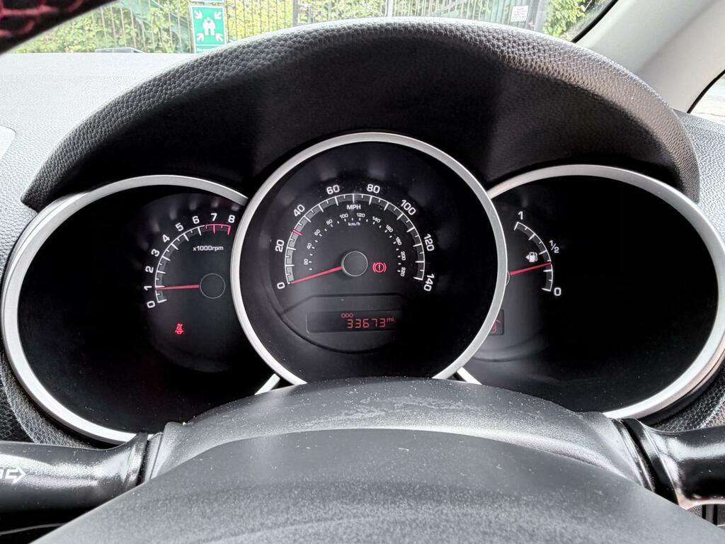 Kia Venga 4 1.6 Hatchback - Only 33599 Mile Blue #12