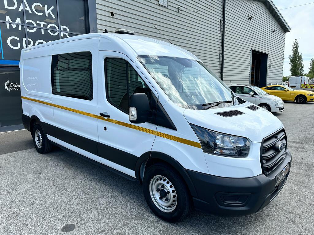 Ford Transit Custom Welfare Van 6Dr Fwd L3 H2 Euro 6 S WM23EWO White #4