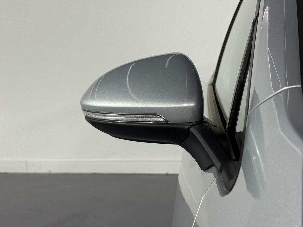 Volkswagen Golf Hatchback 1.4 Tsi Bluemotion Tech Match Euro 6 S VO65FCC Silver #3