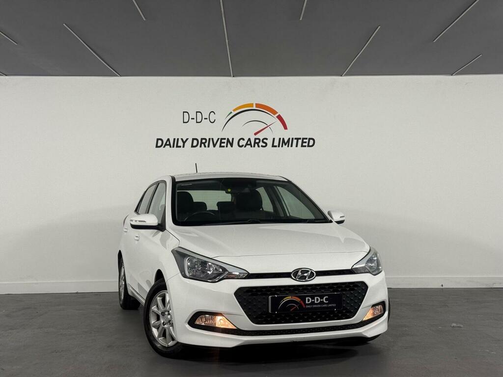 Hyundai I20 Se White #1