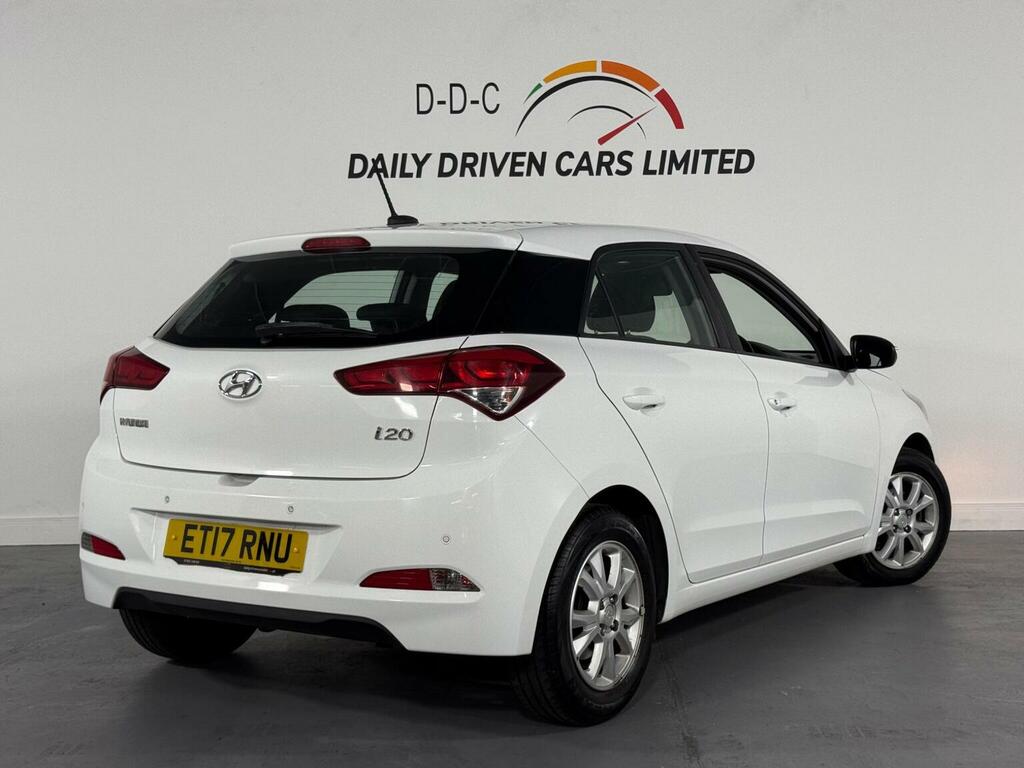 Hyundai I20 Se White #69