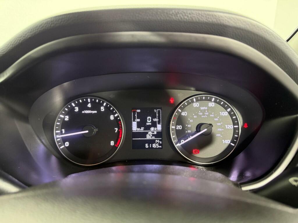 Hyundai I20 Se White #79