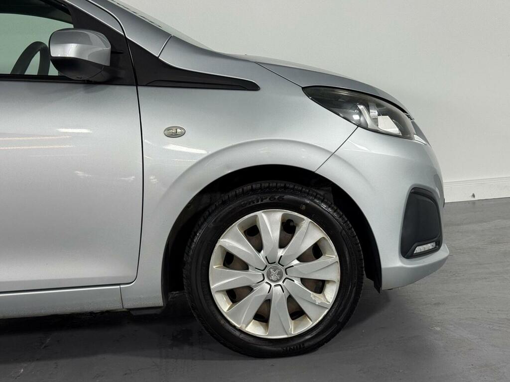 Peugeot 108 Hatchback 1.0 Vti Active Euro 5 Euro 5 20151 BT15ONK Silver #5