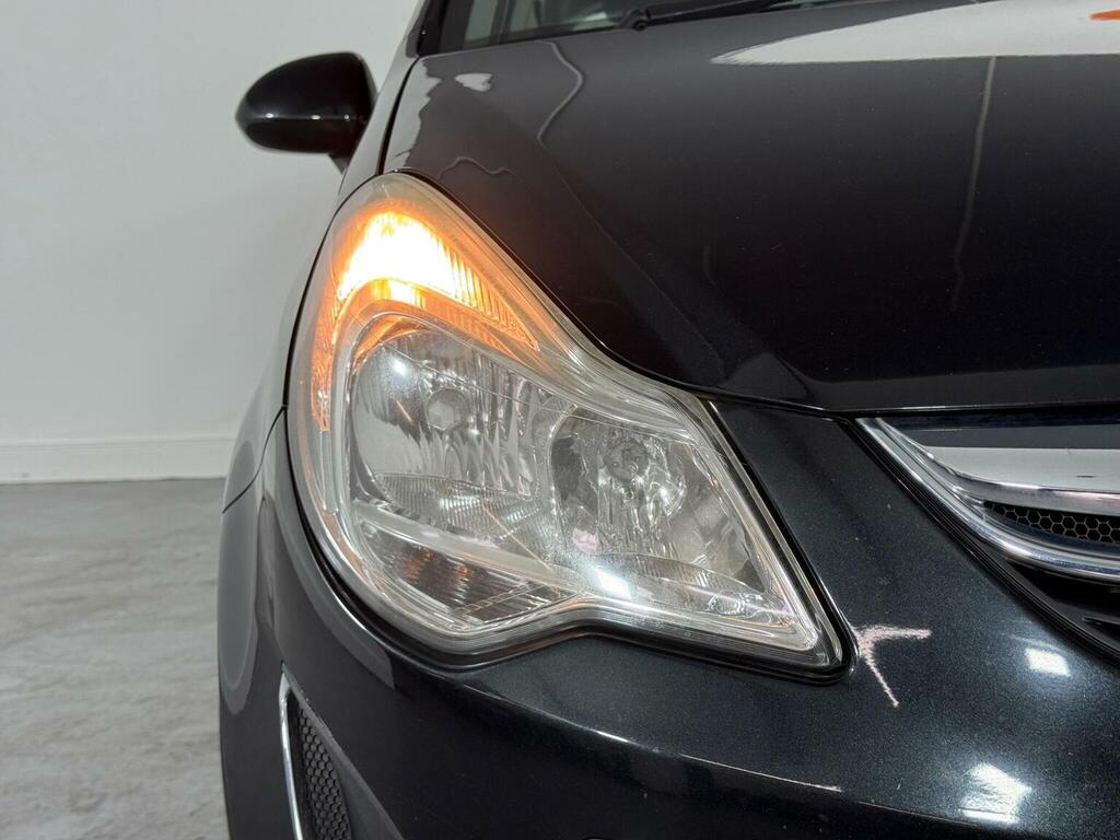 Vauxhall Corsa Hatchback 1.4 16V Energy Euro 5 Ac 201313 WJ13NWP Black #3