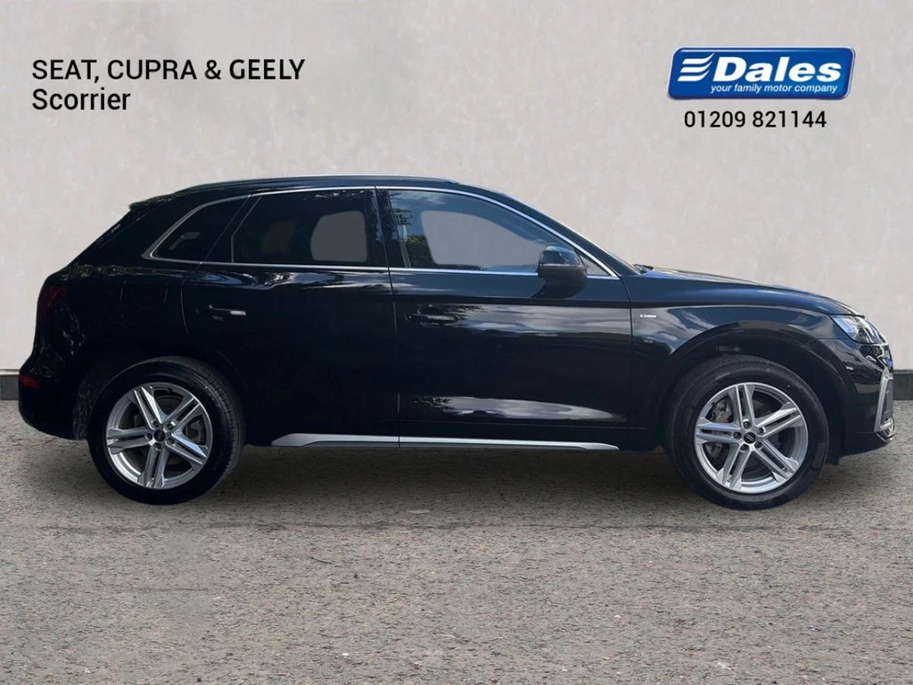 Audi Q5 Audi Q5 S Line 45 Tfsi Mhev Qu ML72XRB Black #3