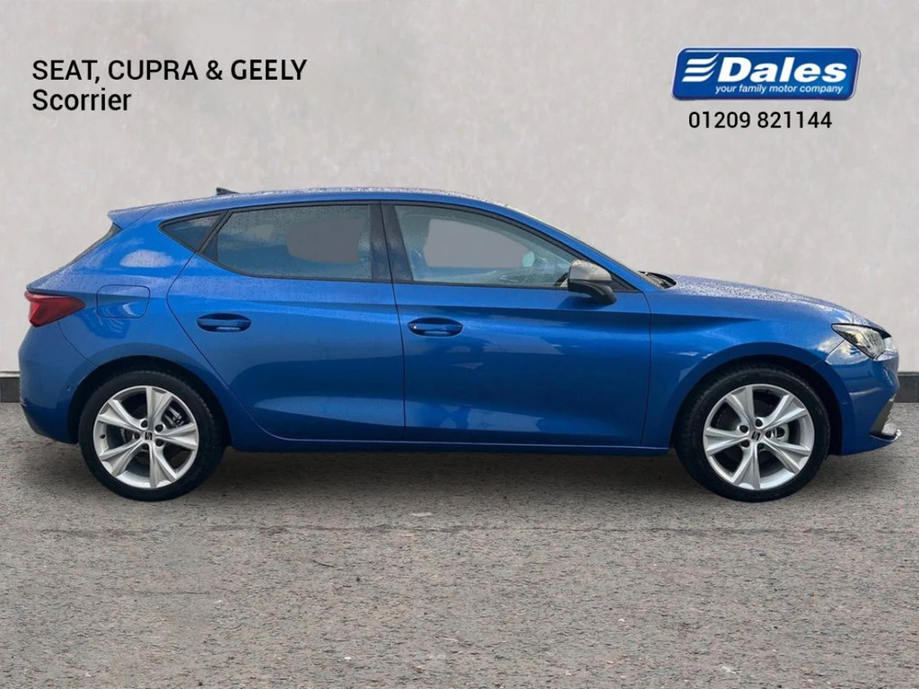 Seat Leon Leon 1.5 Tsi 150 Fr Dap Hatchback WK75PCU Blue #3