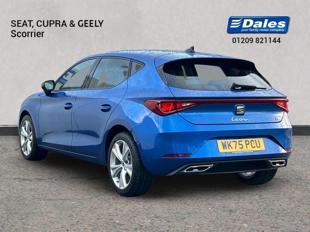 Seat Leon Leon 1.5 Tsi 150 Fr Dap Hatchback WK75PCU Blue #2