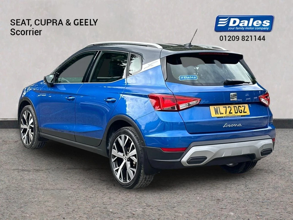 Seat Arona Arona 1.0 Tsi 110 Xperience Lux Hatchback WL72DGZ Blue #2