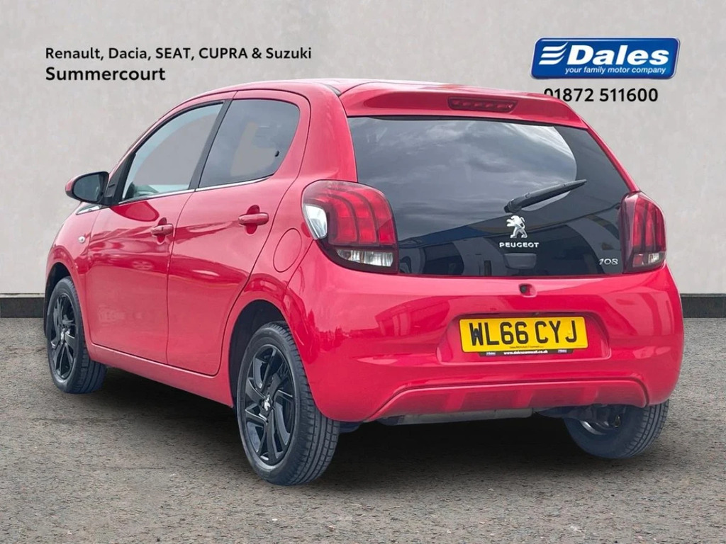 Peugeot 108 Peugeot 108 1.2 Puretech 82 Allure Red #2