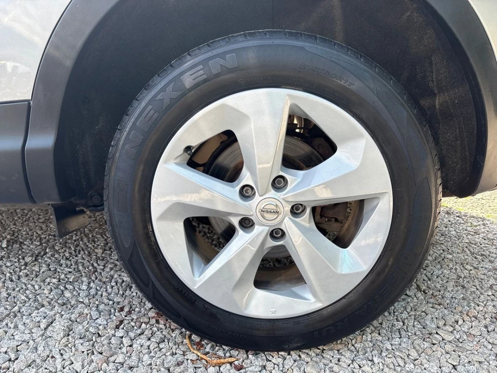 Nissan Qashqai Nissan Qashqai Acenta Premium Di VF68KAJ Silver #6