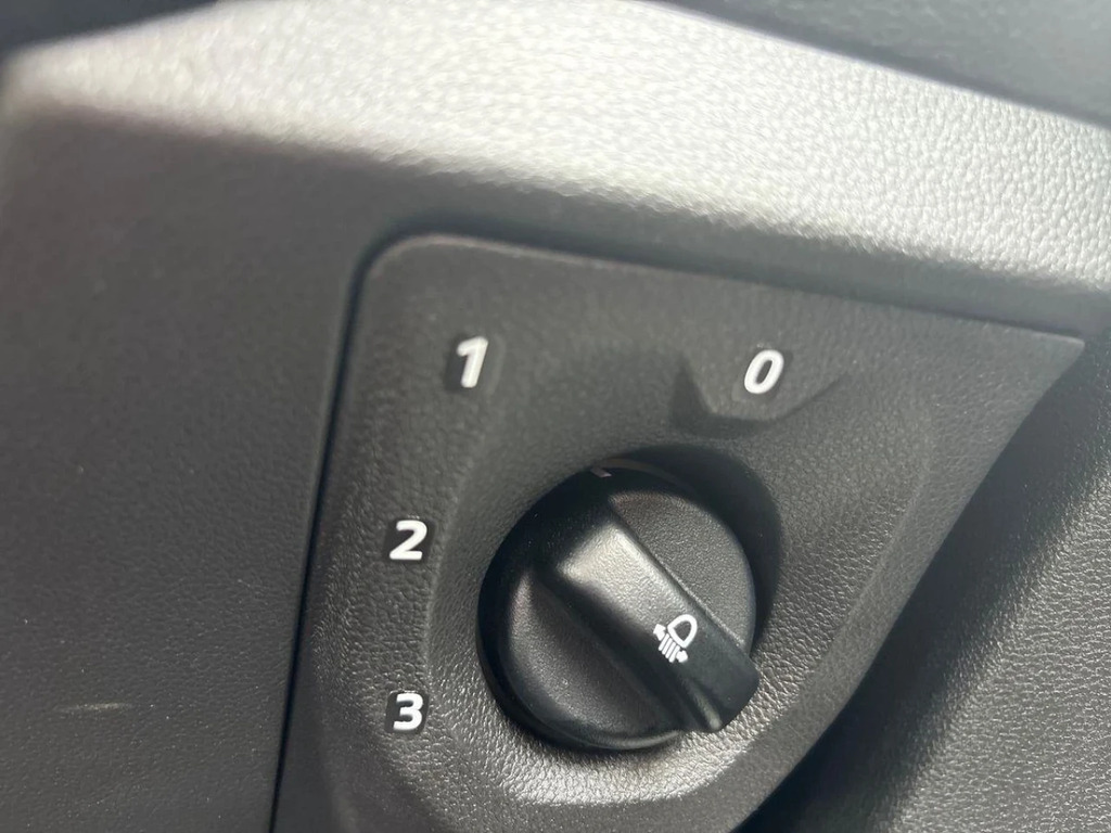 Dacia Spring 26.8Kwh Extreme Green #35