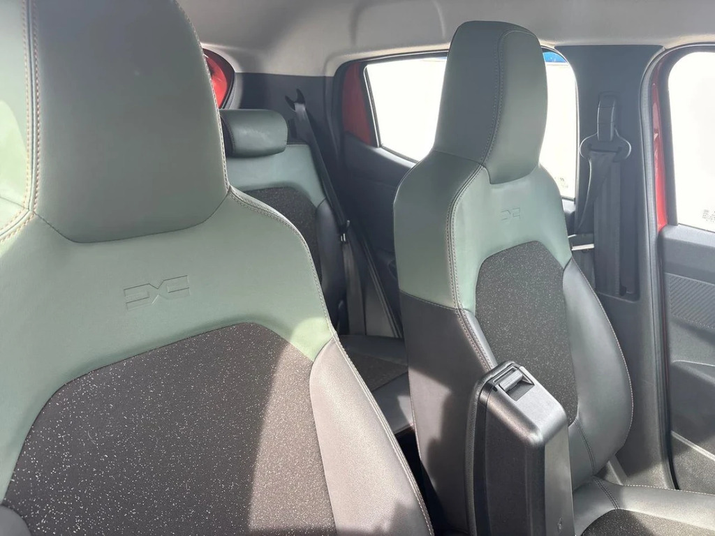 Dacia Spring 26.8Kwh Extreme Green #25
