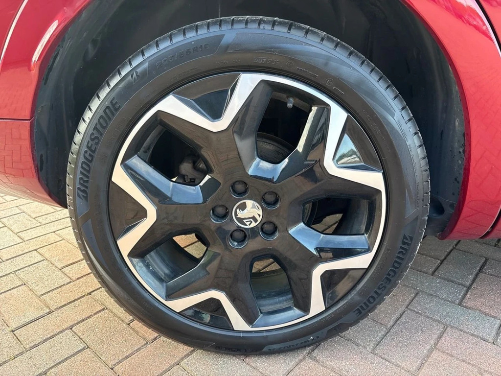 Vauxhall Grandland  White #31