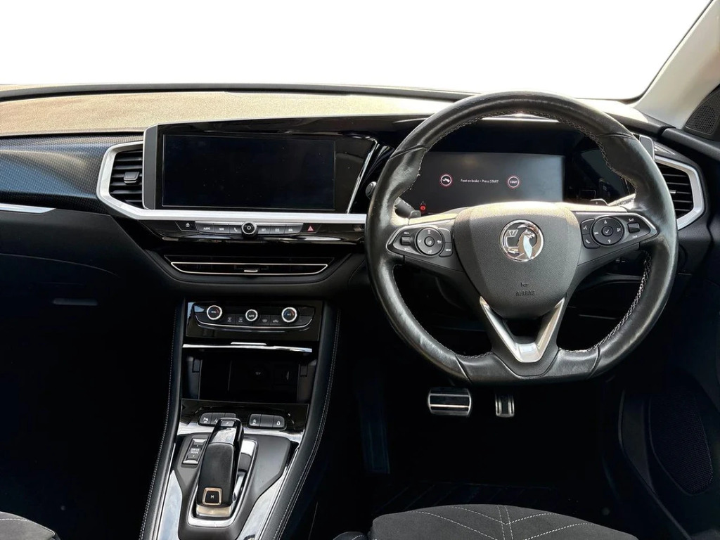 Vauxhall Grandland  White #7