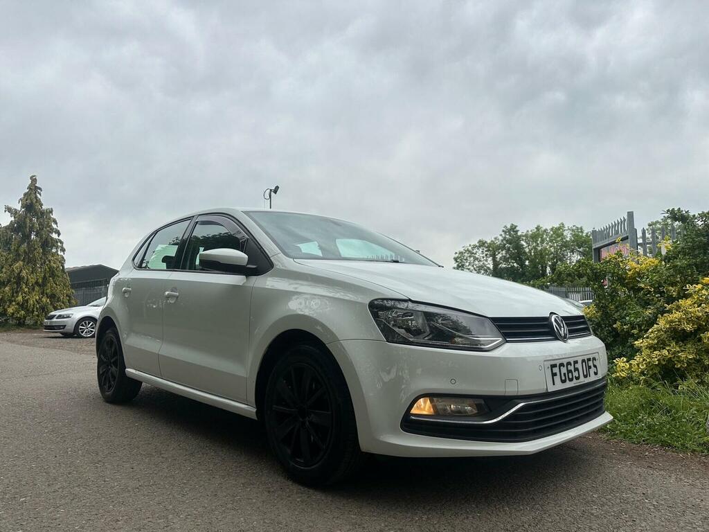 Volkswagen Polo Hatchback 1.2 Tsi Bluemotion Tech Se Euro 6 Ss White