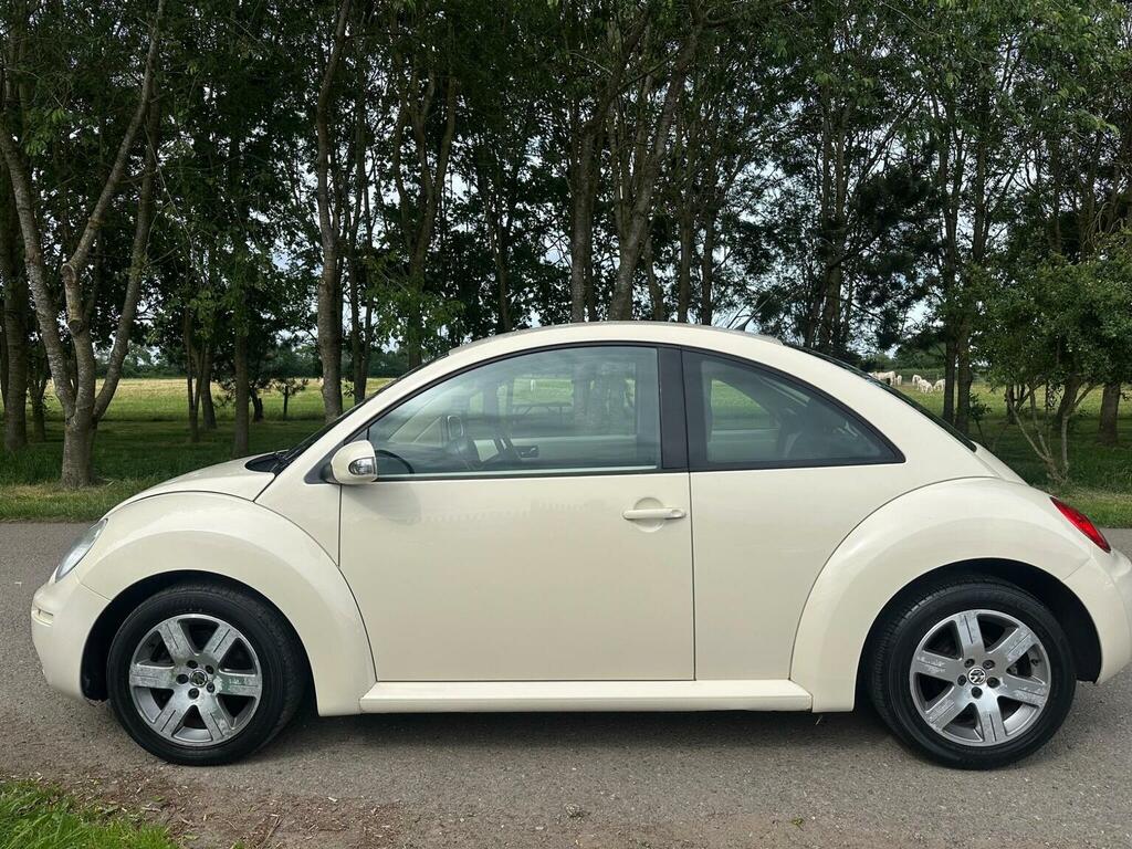 Volkswagen Beetle Luna 8V Silver #4