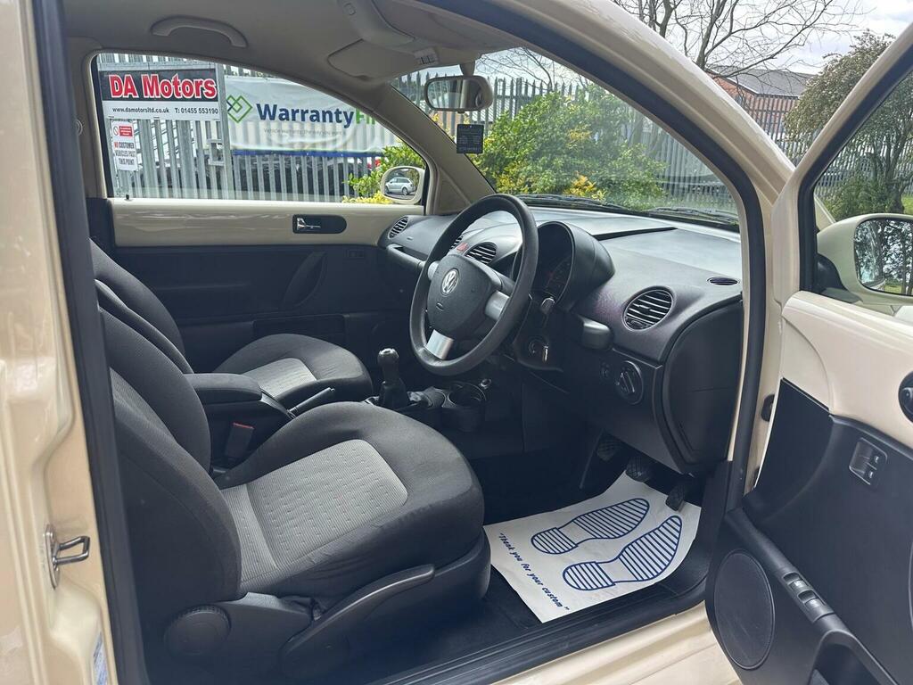 Volkswagen Beetle Luna 8V Silver #9