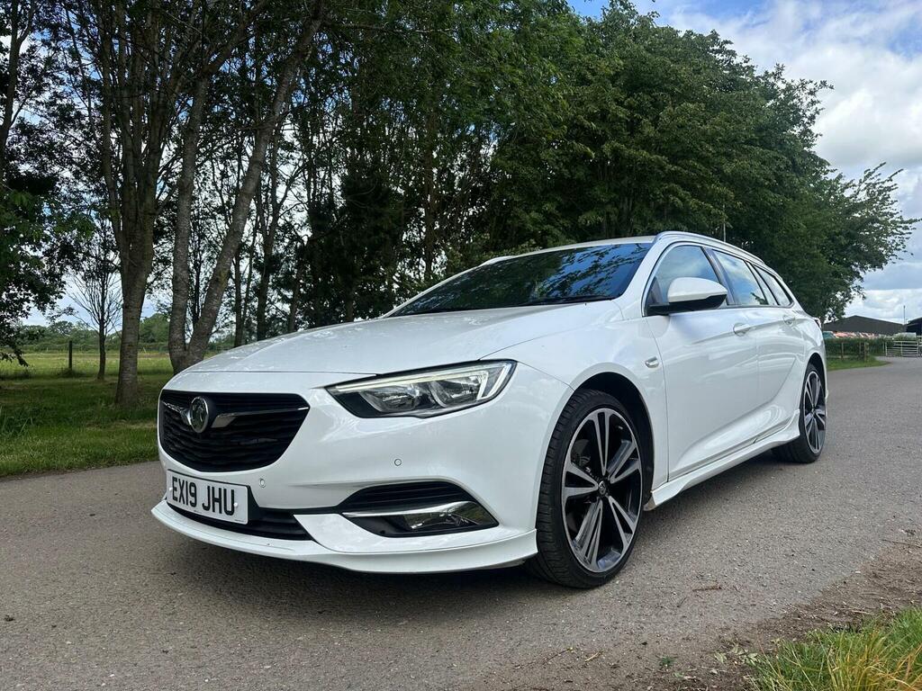 Vauxhall Insignia 2.0 Turbo D Blueinjection Sri VX Line Nav Sports T EX19JHU White #3