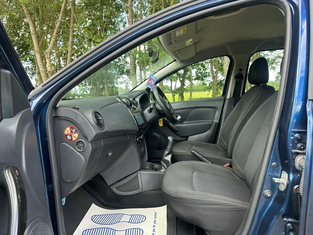 Dacia Logan 0.9 Tce Ambiance Red #28