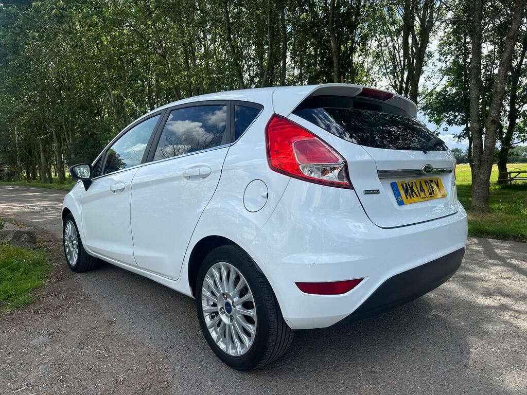 Ford Fiesta Hatchback 1.0T Ecoboost Titanium Euro 5 Ss MK14DFY White #5
