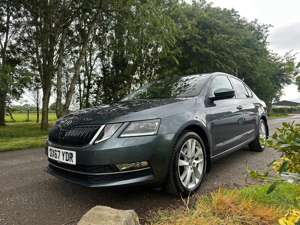 Skoda Octavia Hatchback 2.0 Tdi Se L Euro 6 Ss 201767 DX67YDR Grey #3