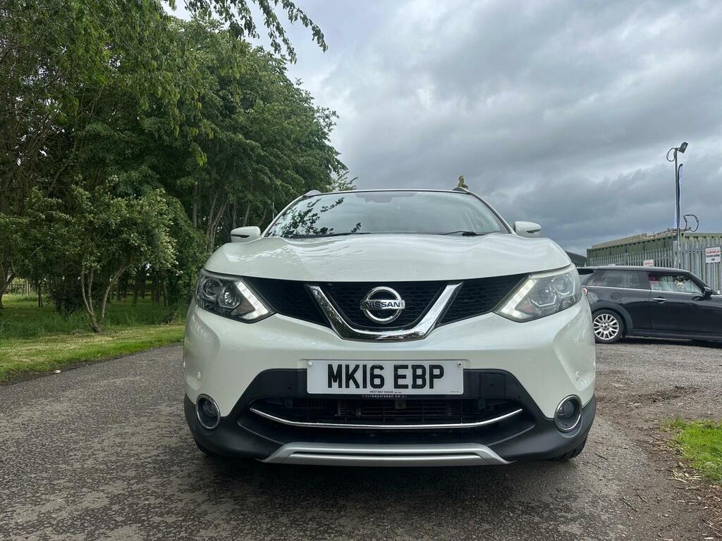 Nissan Qashqai 1.6 Dci Tekna Xtron 2Wd Euro 6 Ss White #2