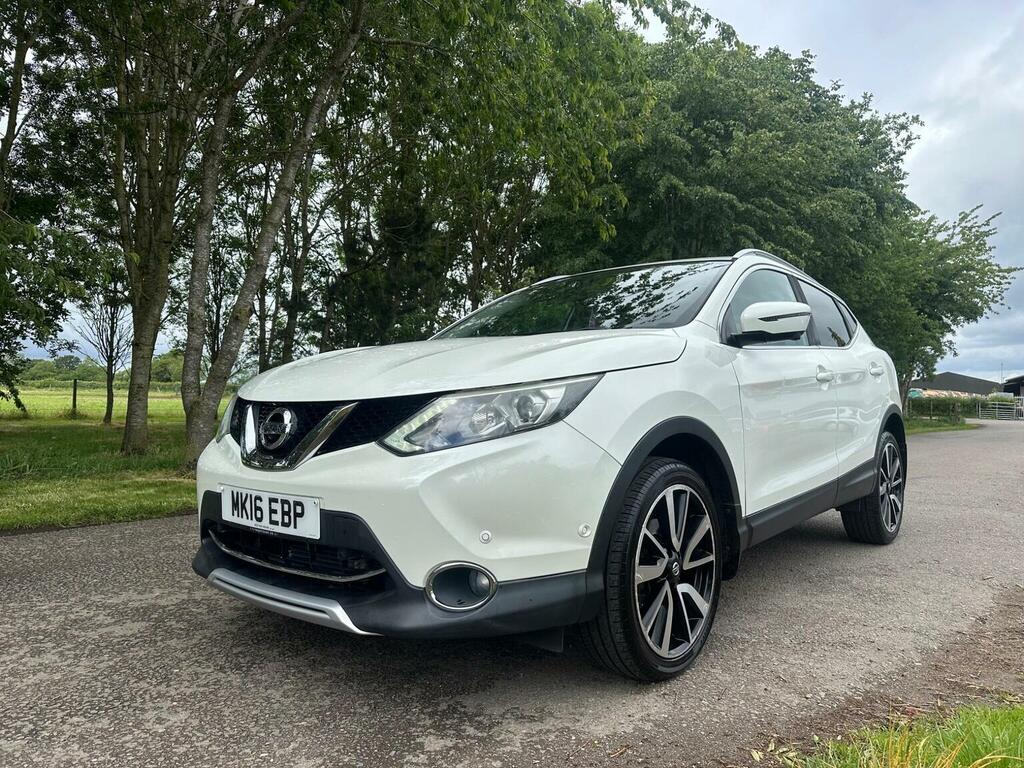 Nissan Qashqai Suv 1.6 Dci Tekna Xtron 2Wd Euro 6 Ss 2016 MK16EBP White #3