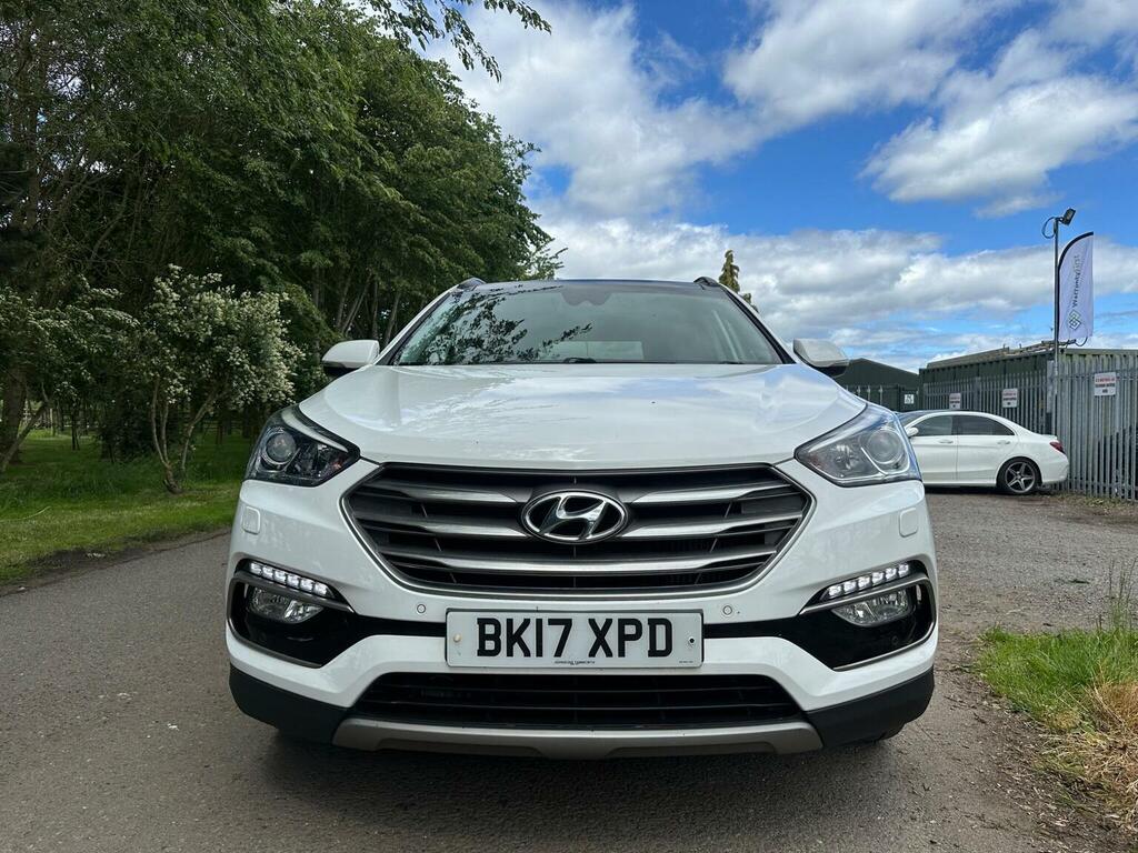 Hyundai Santa Fe 2.2 Crdi Blue Drive Wiggins Edition 4Wd Euro White #2