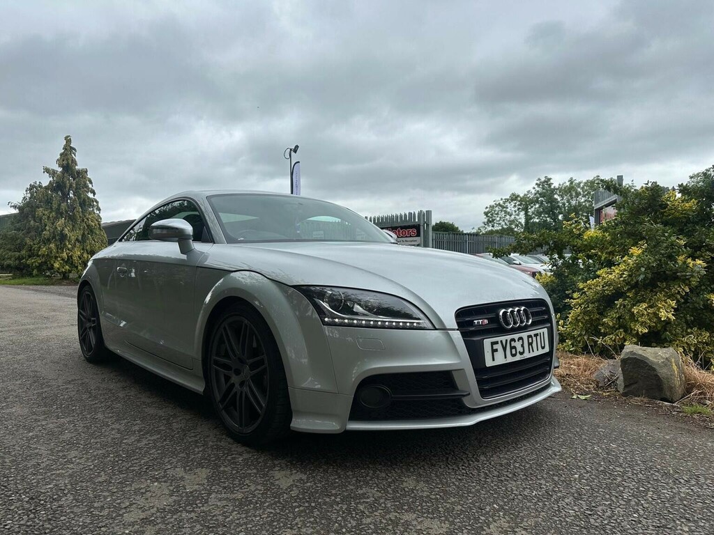 Audi TTS Coupe 2.0 Tfsi Black Edition S Tronic Quattro Euro Silver