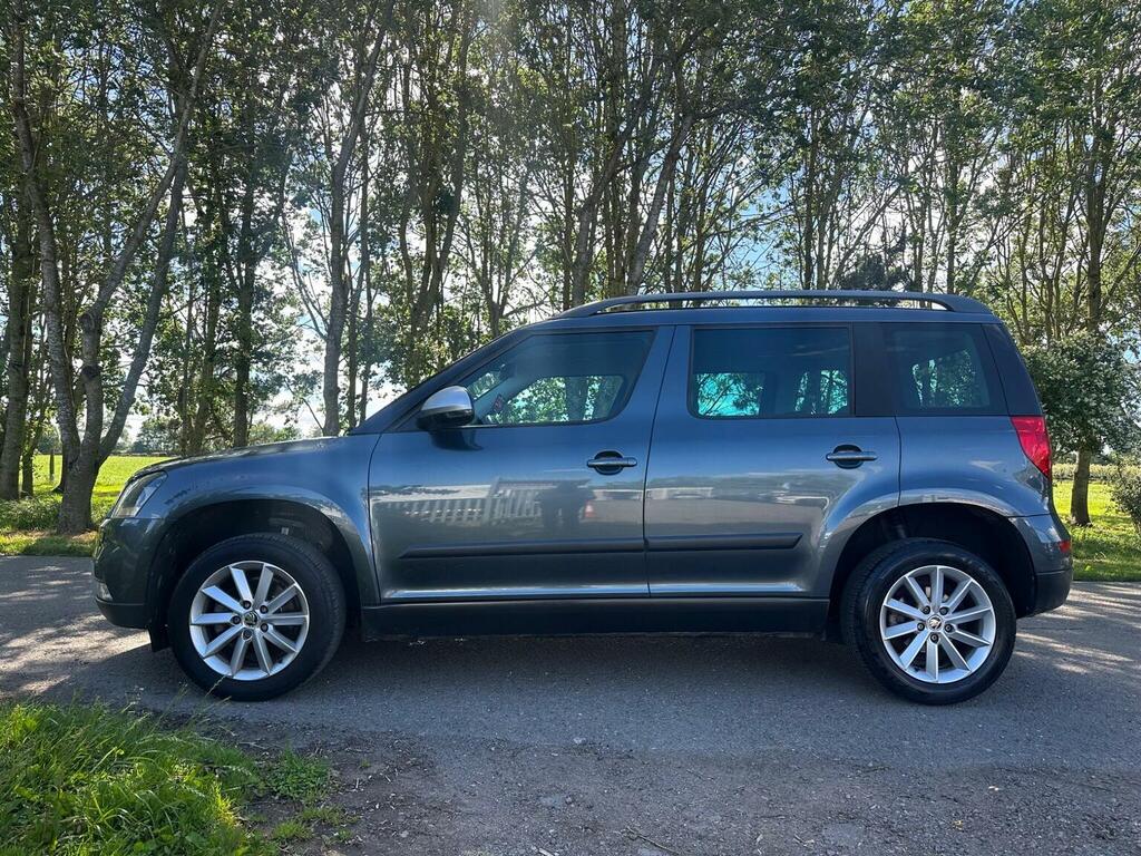 Skoda Yeti 1.6 Tdi Greenline II Se Business Outdoor Euro 5 S Grey #4