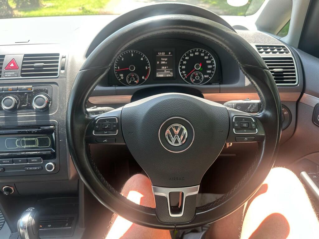 Volkswagen Touran Mpv Silver #12