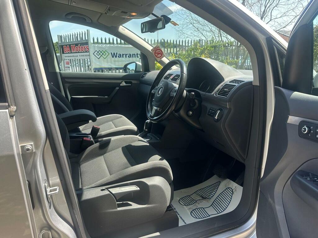 Volkswagen Touran Mpv Silver #9