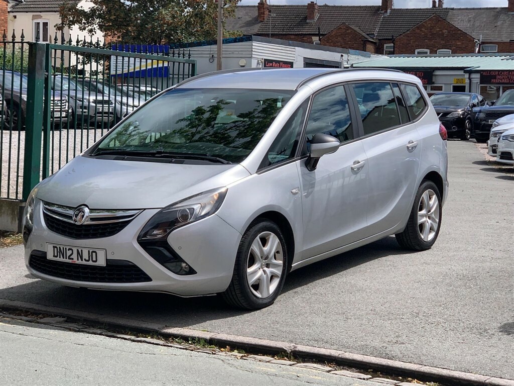 Vauxhall Zafira Tourer 1.8 16V Exclusiv Euro 5 Silver #3