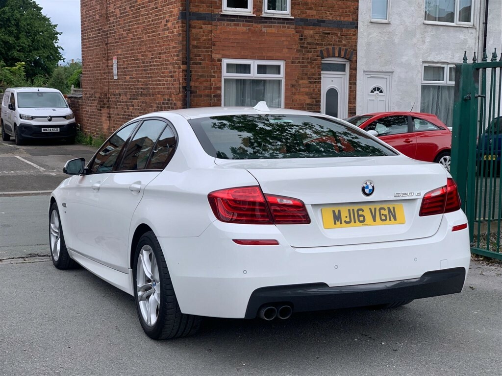 BMW 5 Series Saloon White #6