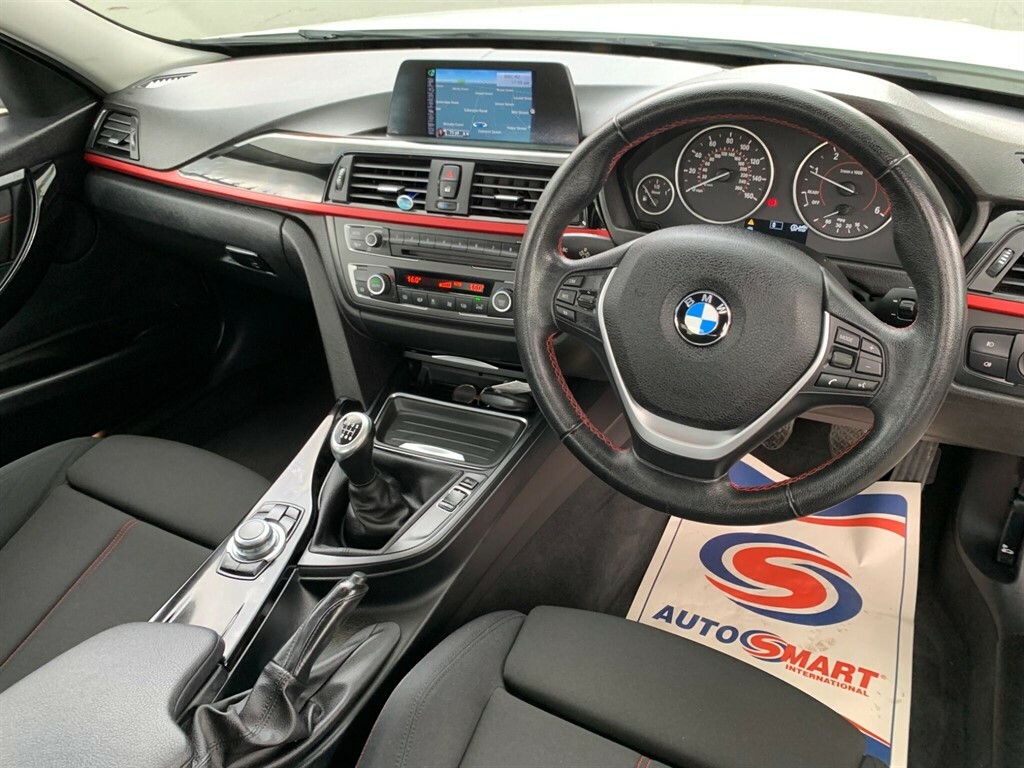 BMW 3 Series 2015 15 3.0 Red #24