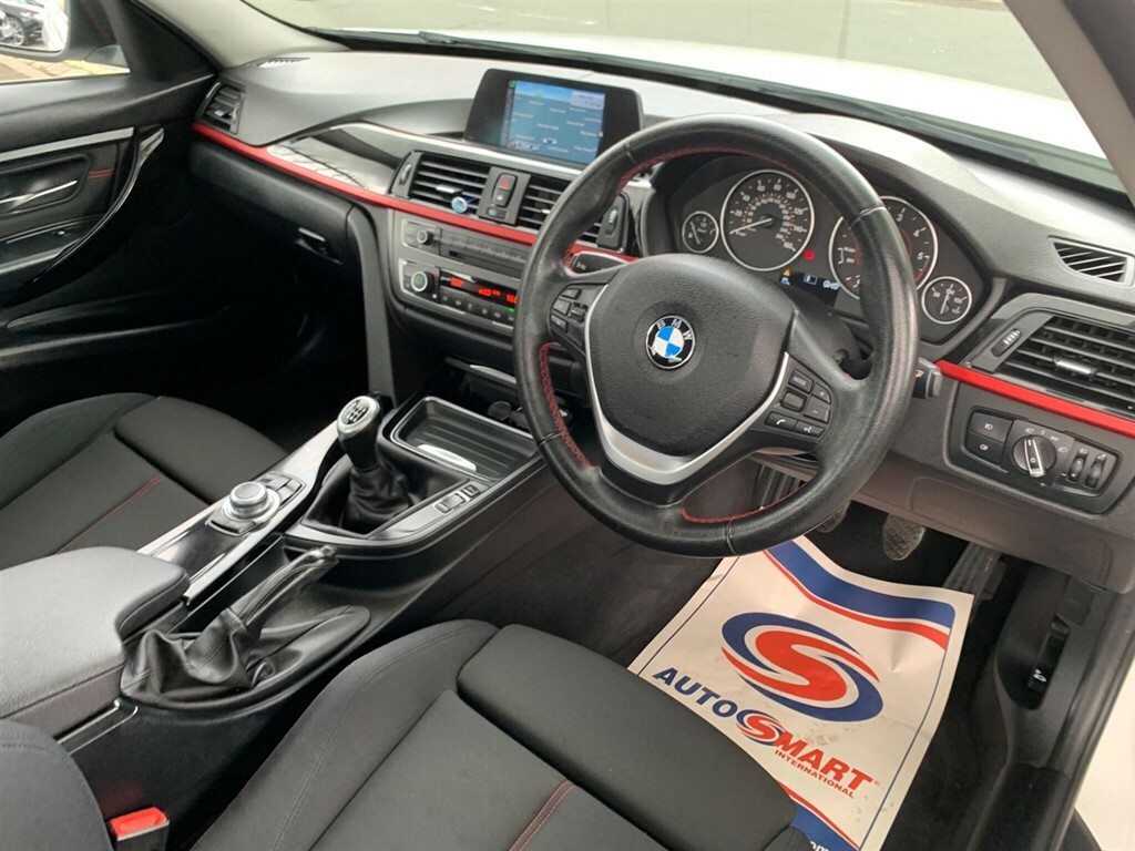 BMW 3 Series 2015 15 3.0 Red #25