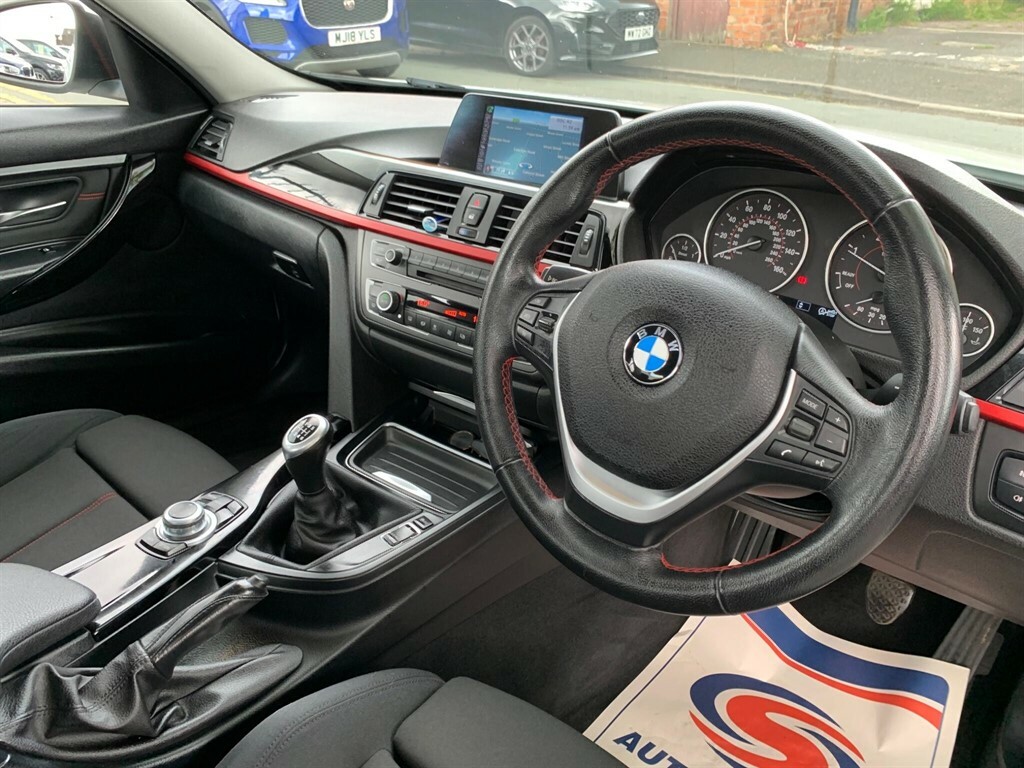 BMW 3 Series 2015 15 3.0 Red #29